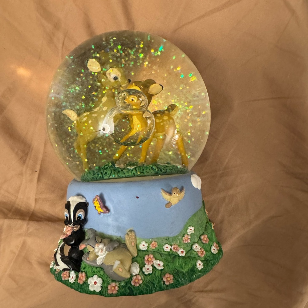 Disney Enesco Green Base Musical Snow Globe